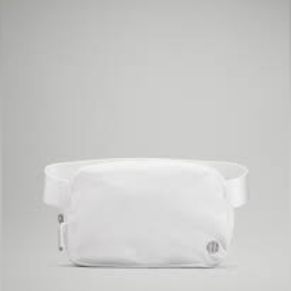 Lululemon White Everywhere Belt Bag 1L - Picture 1 of 4